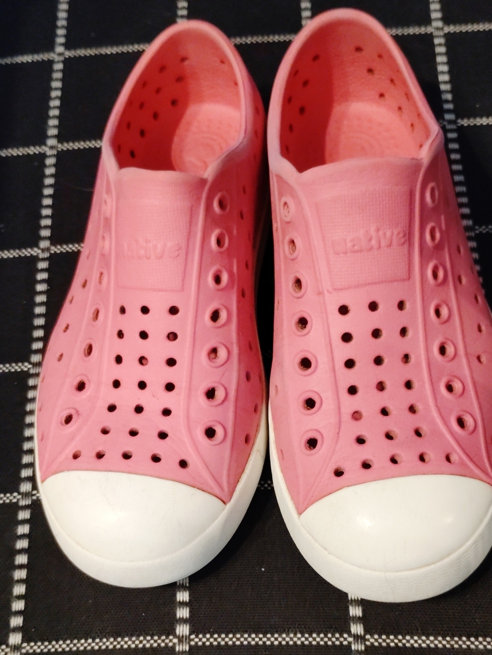 Native Kids Pink Slip-On Water Shoes with White Toe Cap